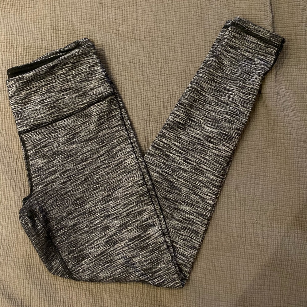 Victoria’s Secret Sport leggings
